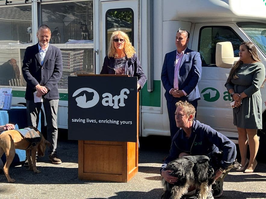 Kent Executive Director Pam Green urges the Governor to sign the bill.