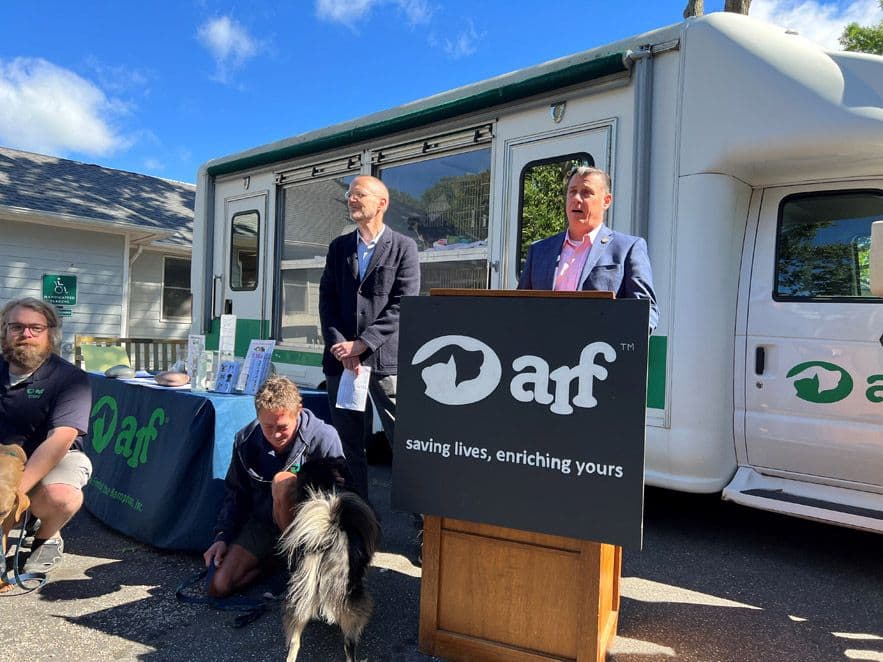NY Senator Palumbo at podium-L-to-R-ARFs-Jake-Kommer-Debbie-Downs-Scott-Howe